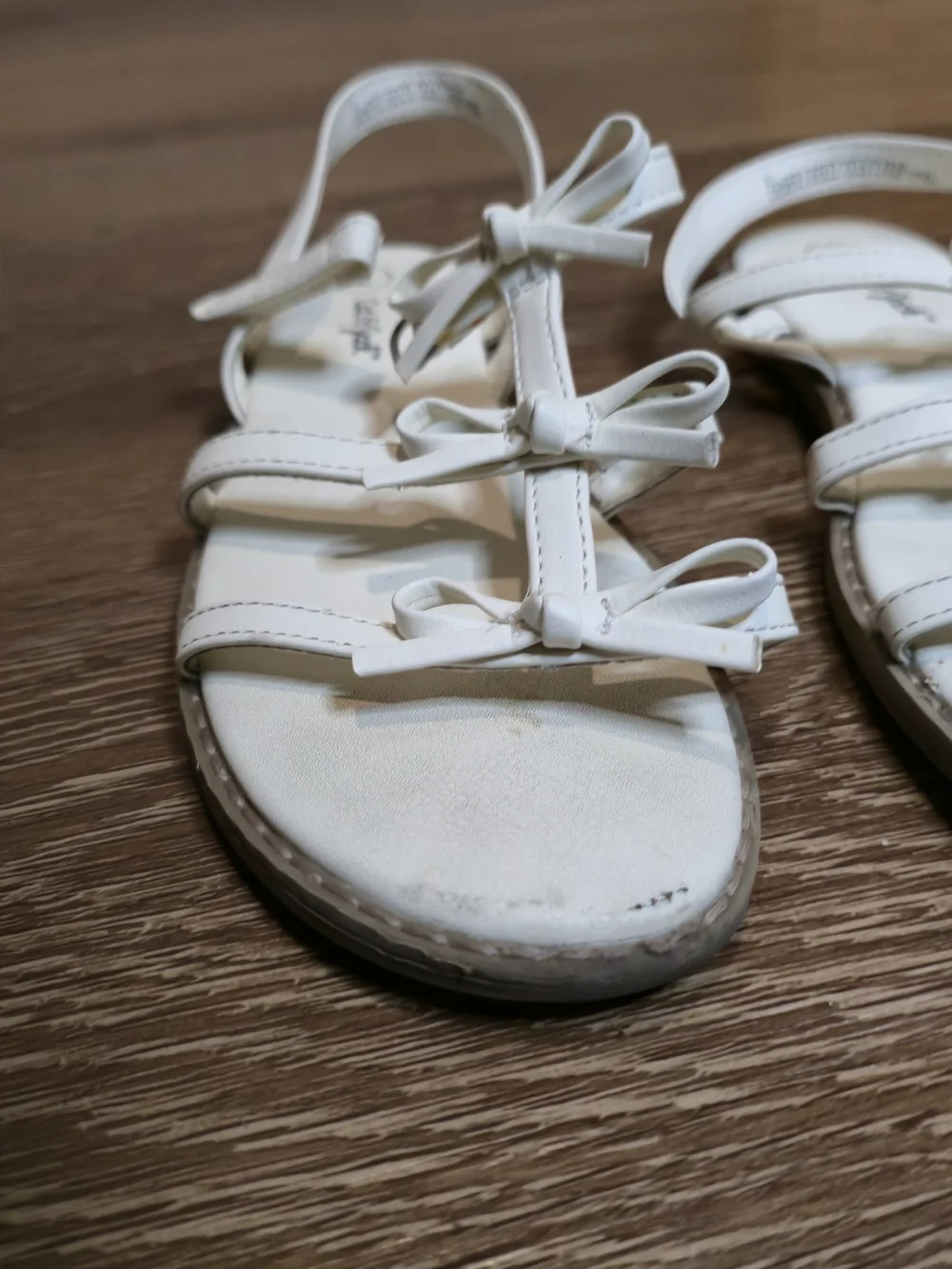 Cat & Jack White Bow-Strap Girls' Sandals